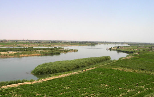 Río Eufrates
