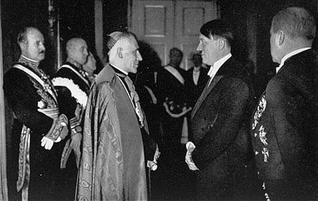 Pio XIII Adolf Hitler
