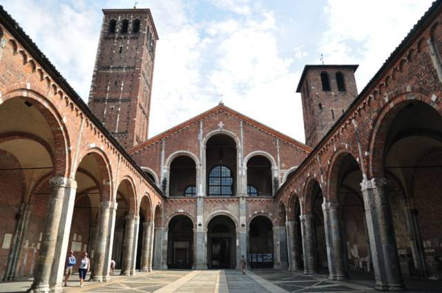 San Ambrosio de Milán arte romanico